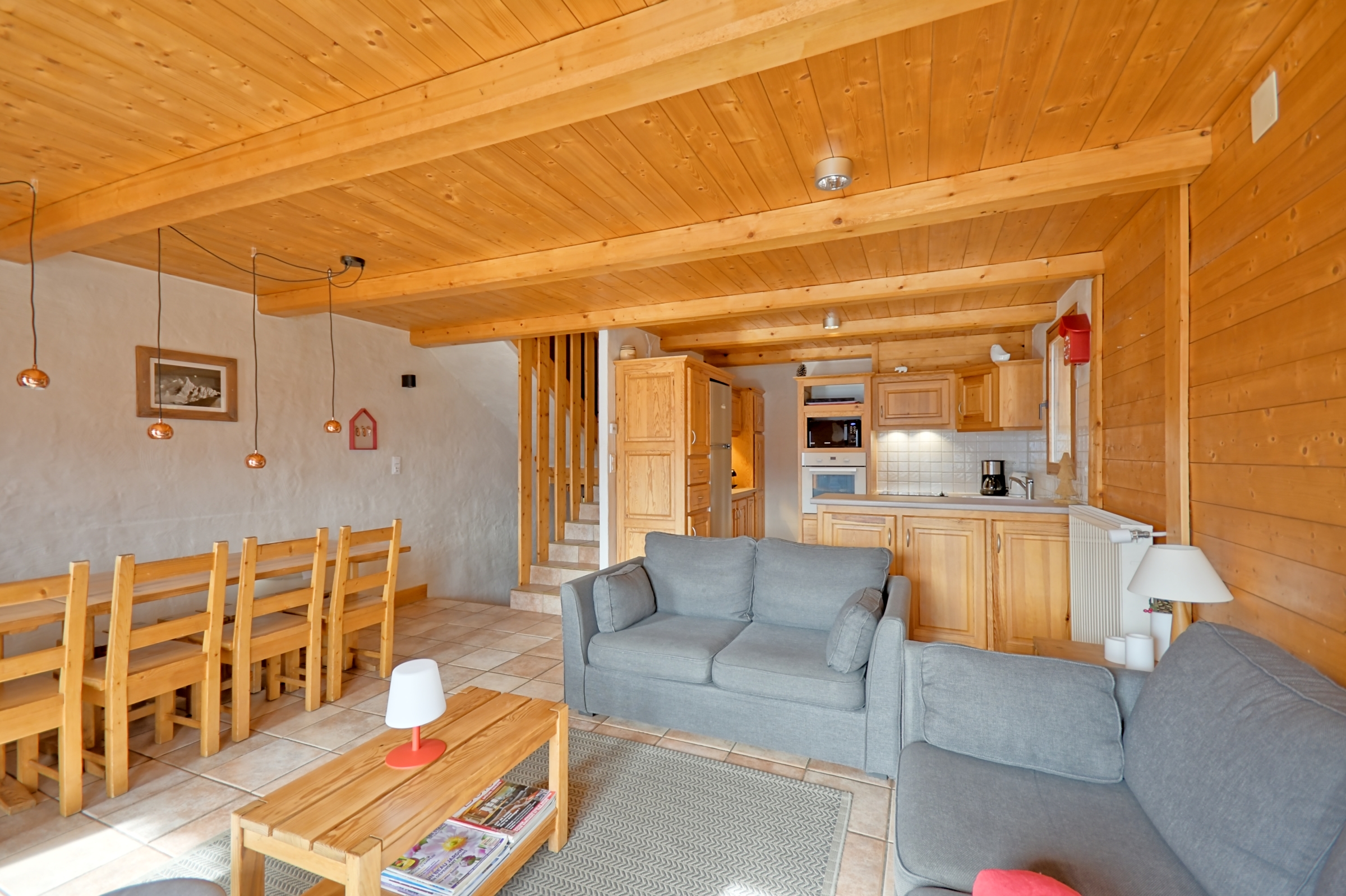 Salon et Cuisine, Demi-chalet Hermine